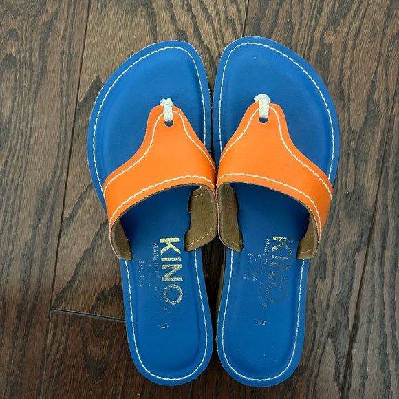 Kino Women's Vibrant Orange and Blue Sandals - Picture 1 of 4